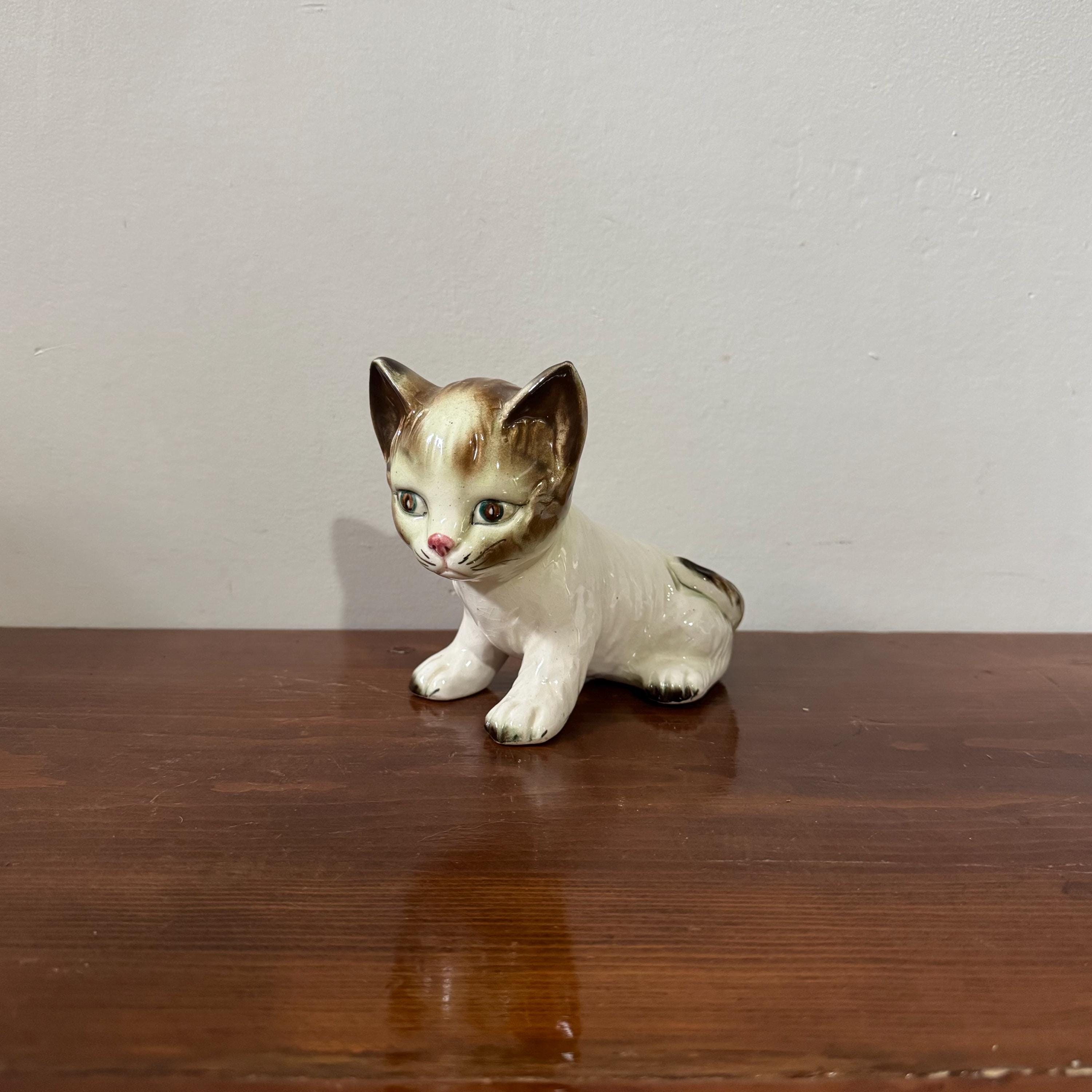 ヴィンテージセラミック猫の置物 - 日本のコレクターズアイテムの猫の