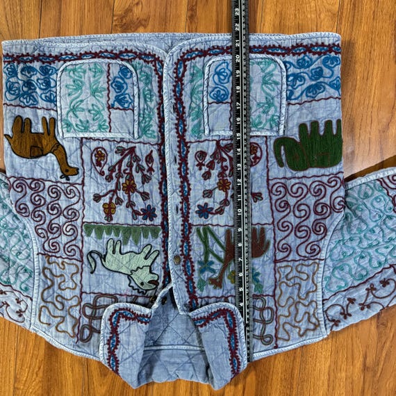 Quilted Patchwork Embroidered Jacket with Folk Ar… - image 10