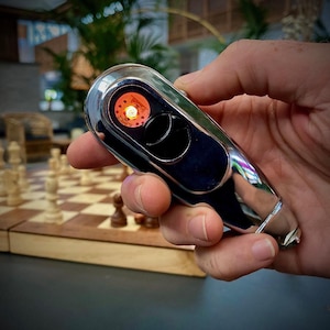 NEW! USB rechargeable windproof pipe + lighter COMBO! Elektra by Solopipe - all-in-one pipe and lighter combo.