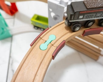 Track Squeezers 3D Printed Wooden Track Bridge Adapter -45 Degree Angle- Brio, Thomas the Train, IKEA Trains - Railroad Expansion Accessory