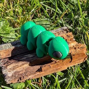 Caterpillar Mini Fidget & Keychain