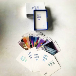 La vie continue le jeu de cartes de tarot