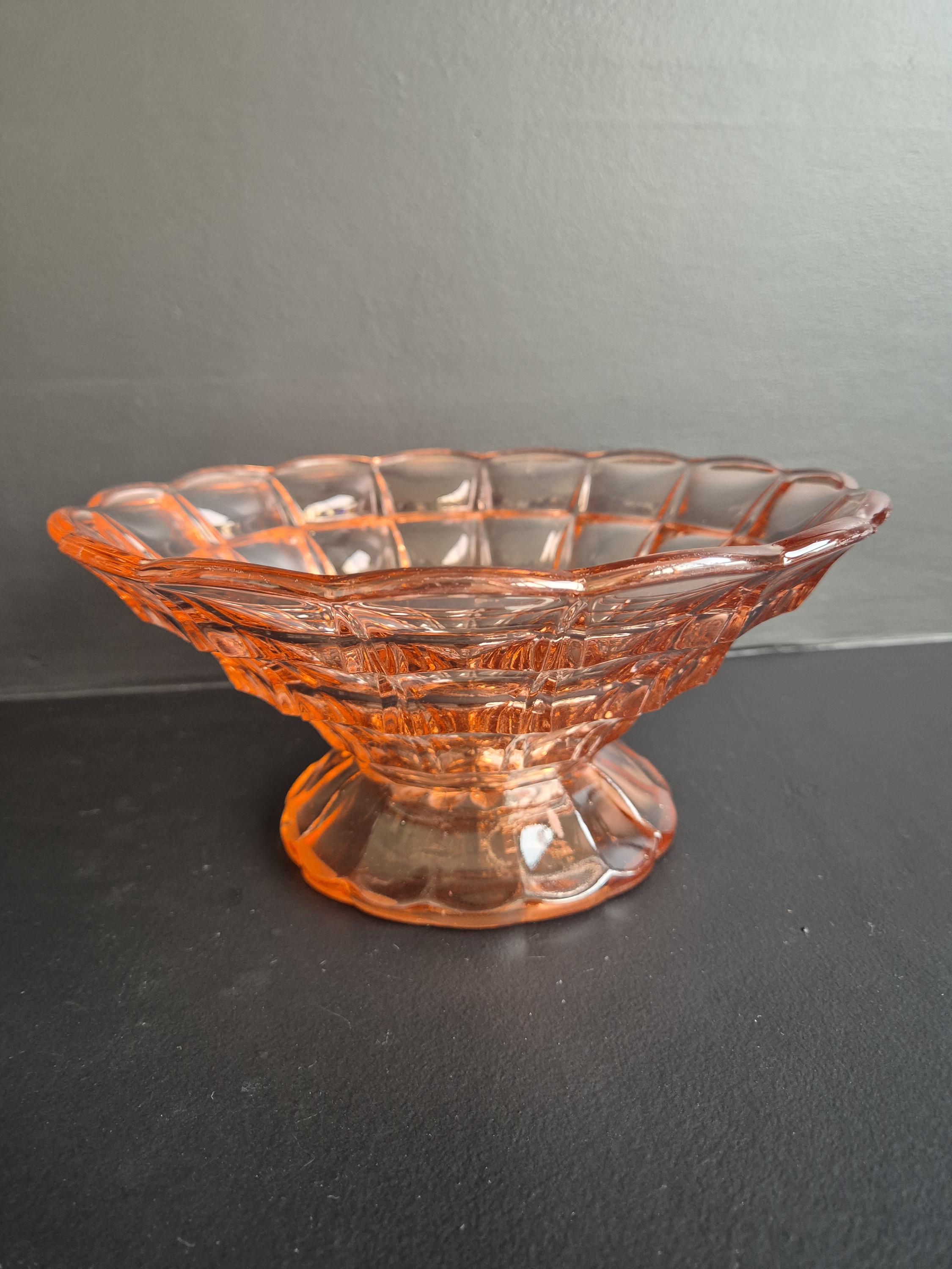 Ancien saladier rose art déco Schmidt Verrerie - Arts de la table