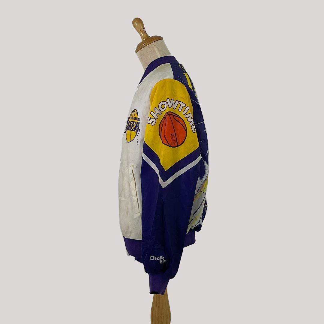 Vintage 90s LA Lakers Chalk Line Fanimation Showtime Big