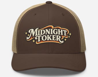 Gorra de camionero Midnight Toker – Bordada de primera calidad – Gorra inspirada en la música y el Joker