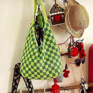 Handmade  Green Checkered Crochet Bag, Shoulder Bag, Hot Girl College Bag, Modern Pinterest Tote Bag, handmade bag, crochet bag, college bag
