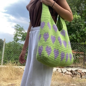Handmade Hearth Crochet Bag, Shoulder Bag, Hot Girl College Bag, Modern Pinterest Tote Bag, high school hobo bag, crochet college bag