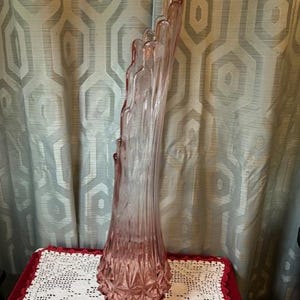 Vintage 1960&#39;s LE SMITH PINK Swung Vase unusual 25.5&quot; tall Mid-Century Modern vase in beautiful condition.I cannot find one flaw!Rare&unique
