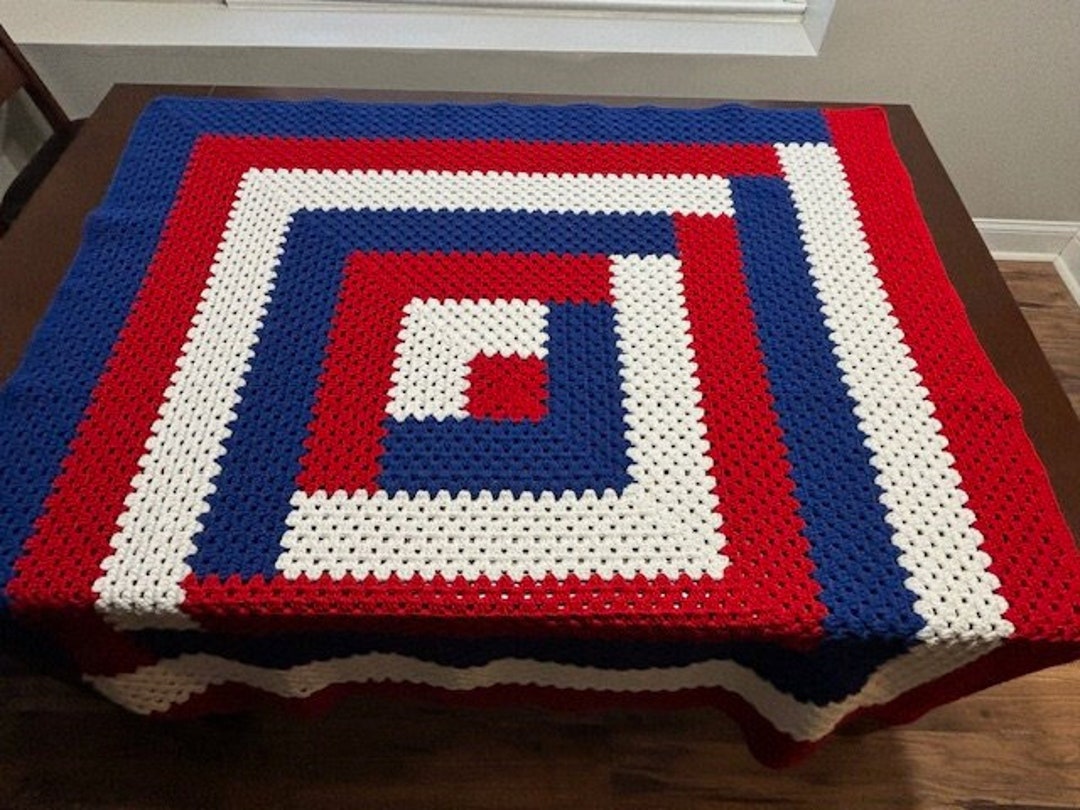Crochet Blanket / Granny Square Blanket / Retro Blanket / Small Blanket