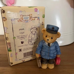 Cherished Teddies, Vintage Cherished Teddies, Enesco, Lloyd, 1997 Membership Bear, Boy Bear with suitcases