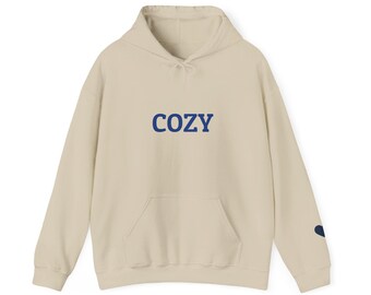 Sudadera con capucha y mangas con texto COZY en forma de corazón / Sudadera minimalista y cómoda
