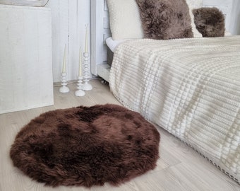 Round brown sheepskin rug | natural New Zealand fur circural rug | brown accent rug | 70 cm or 27.6 in