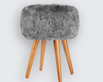 Gray sheepskin stool with oak legs | Fluffy room furniture