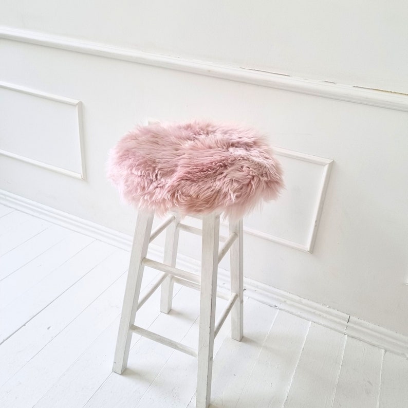 Pink round sheepskin seat cushion Natural fur chair pad 35 cm 13.8 in image 1