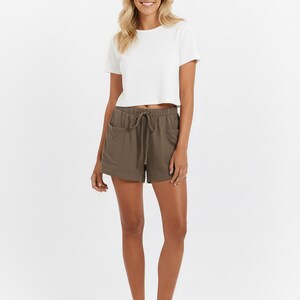 Easy Shorts Pattern, Wide Leg Shorts Pattern, Women's Shorts Sewing Pattern, Cotton Shorts With Pocket Pattern, Plus Size Digital Patterns, linen shorts pattern, shorts pattern for beginners, shorts pattern for woven fabrics, elastic waistband shorts, shorts pattern for woven fabrics, lounge shorts pattern, sewing patterns for women, shorts pdf pattern, casual shorts pattern, elastic waistband shorts pattern, summer shorts pattern