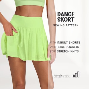 Könnte beinhalten: Ein neonfarbenes grünes Tanz-Skort-Schnittmuster mit integrierten Shorts und Seitentaschen. Der Skort ist für Stretchstrickstoffe gemacht und für Anfänger konzipiert. Der Text "DANCE SKORT" wird in fetten, schwarzen Buchstaben angezeigt.