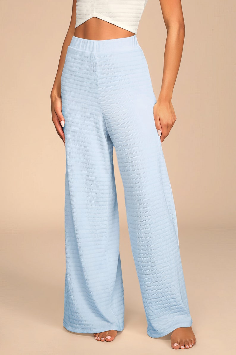 Pdf sewing patterns for women, women's pants pattern, trousers sewing pattern, lounge pants pattern, beginner pants pattern, plus size pants pattern, yoga pants pattern, pdf sewing patterns, wide leg pants pattern, beginner friendly sewing patterns, stretch pants pattern, simple pants pattern, clothes patterns for women
