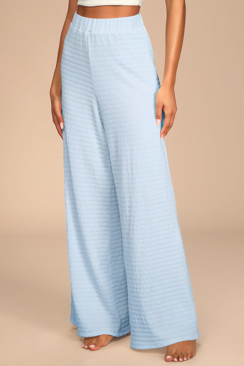 Pdf sewing patterns for women, women's pants pattern, trousers sewing pattern, lounge pants pattern, beginner pants pattern, plus size pants pattern, yoga pants pattern, pdf sewing patterns, wide leg pants pattern, beginner friendly sewing patterns, stretch pants pattern, simple pants pattern, clothes patterns for women