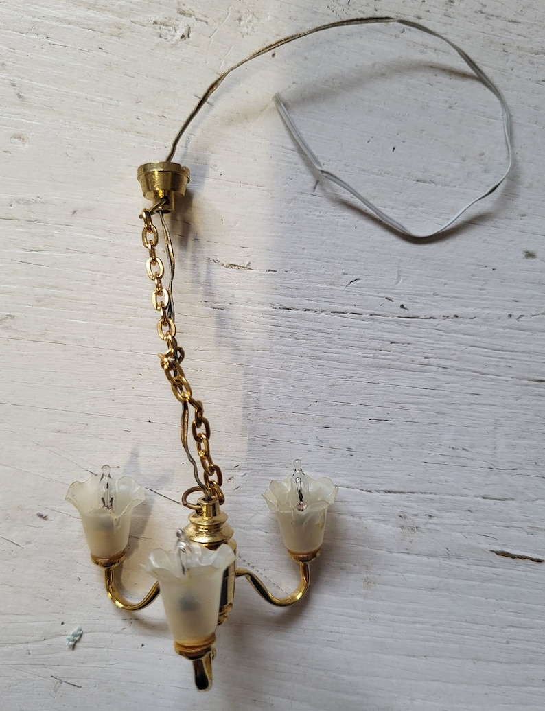 Assortment of Dolls House Lighting including Pendants, Chandeliers and Wall Lights Three Arm Chandelier