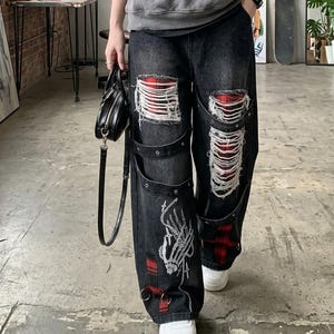 Distressed Patchwork Jeans, Patch Art Ripped Denim Pants, Cross Patch Graphic Baggy Jeans with Pockets, Gothic Jeans, Goth Girl, Halloween