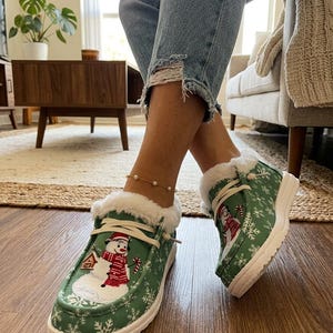 Short Snow Boots, Women's Christmas Style Green Slip-On Boot, Casual Flat Shoes| Comfortable Holiday Gift Idea for Her, Christmas Shoes