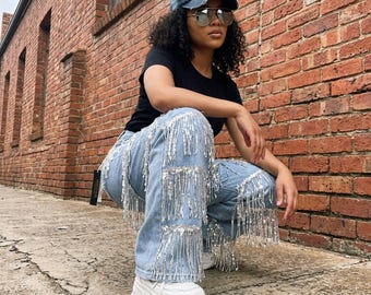 Women’s Rhinestone Fringe Wide-Leg Jeans – High Waist Denim Pants with Tassel Sparkle Chains, Statement Festival Streetwear