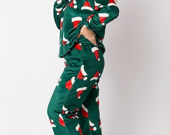 Women’s Christmas Pajama Set, 2-Piece Flannel Santa Claus PJs, Cute Pajama Lounge Set, Holiday Sleepwear, Winter Sleep Set, Festive Gift