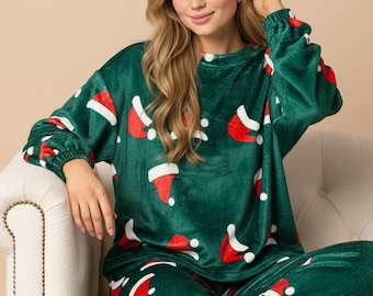 Women’s Christmas Pajama Set, 2-Piece Flannel Santa Claus PJs, Cute Pajama Lounge Set, Holiday Sleepwear, Winter Sleep Set, Festive Gift