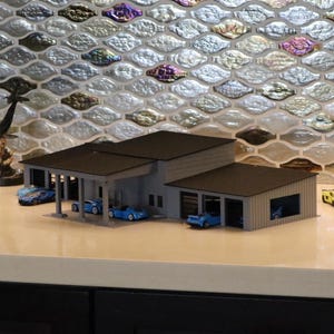 1:64 Scale Warehouse Garage Display / 3D Printed Building for Toy Cars / Diecast Diorama for Car Collectors and Model Car Displays