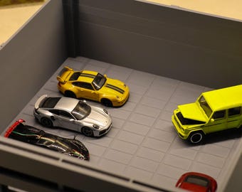 1:64 Scale 3D Printed Car Warehouse Diorama - Mini GT & Hot Wheels