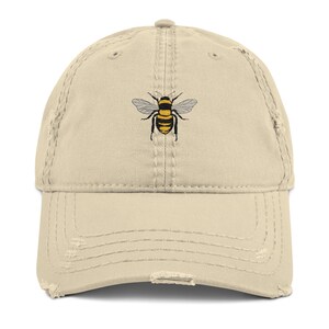 Realistic Bee Embroidered Dad Hat – Cute Distressed Baseball Cap, Bumblebee Hat for Nature Lovers, Cottagecore Aesthetic Gift