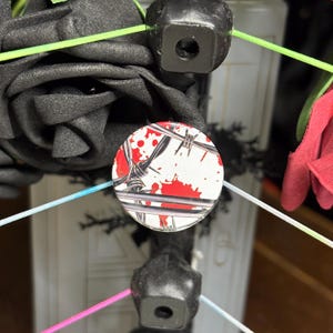 Barbed wire 25mm/1in button badges, Pro Wrestling themed Pin Badge AEW WWE