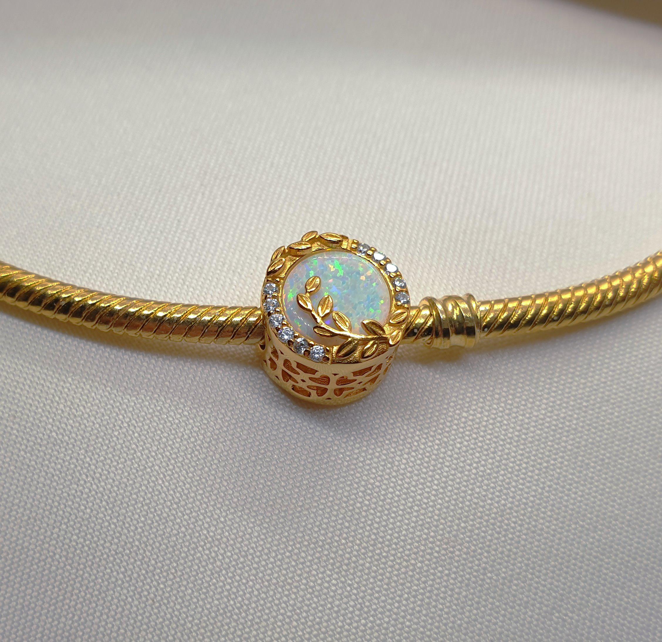 Pulsera Con Charms De Oro Amarillo De 18K · SUAREZ · El Corte Inglés