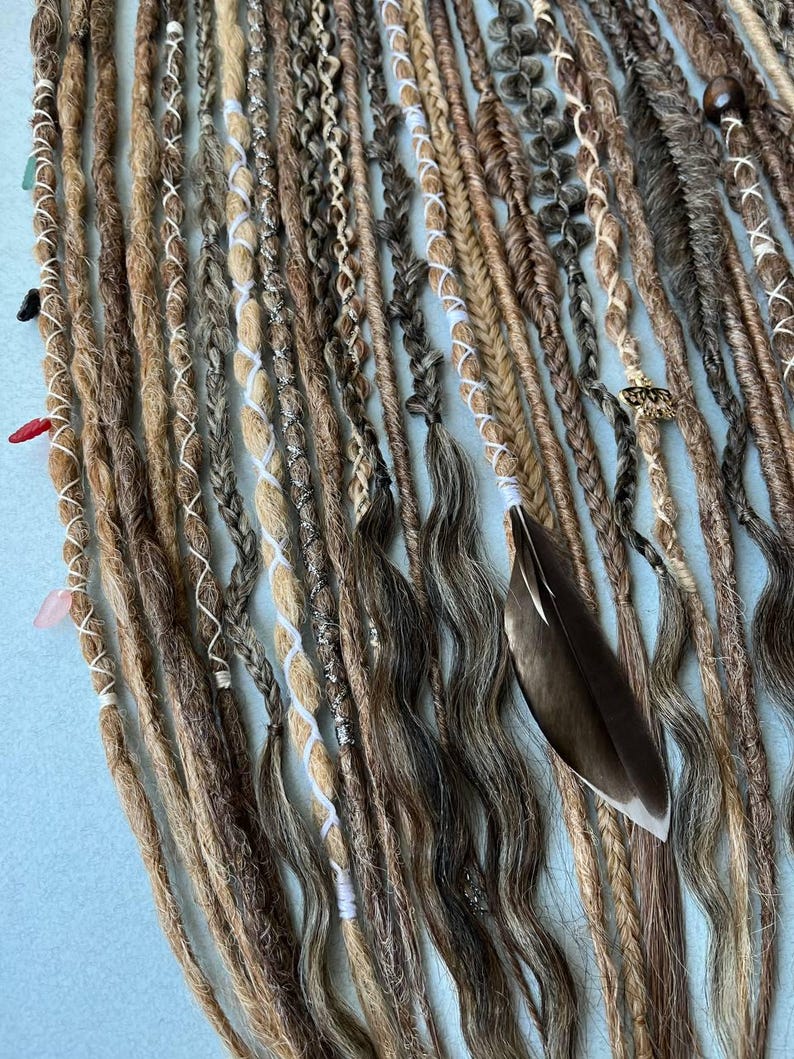 This set is Mix different styles THIN braids and dreads beige,brown,black,blond.This set can be Double ended dreads(DE)or Single ended dreads(SE)variation.This kit of dreads made by Synthetic hair - Kanekalon. The material is light & absolutely safe
