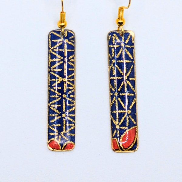 Boucles d'oreilles pendantes en résine et papier japonais, parfaites pour la saint valentin ou pour un joli cadeau