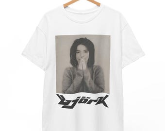 T-shirt met de cover van Björks debuutalbum, grafische top in artpopstijl uit de jaren 90