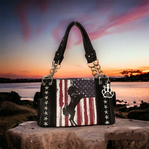 Bolso con bandera estadounidense, bolso patriótico, regalo de caballos para mujeres, regalo ecuestre, bolso de vaquera rojo, blanco y azul, bolso campestre.