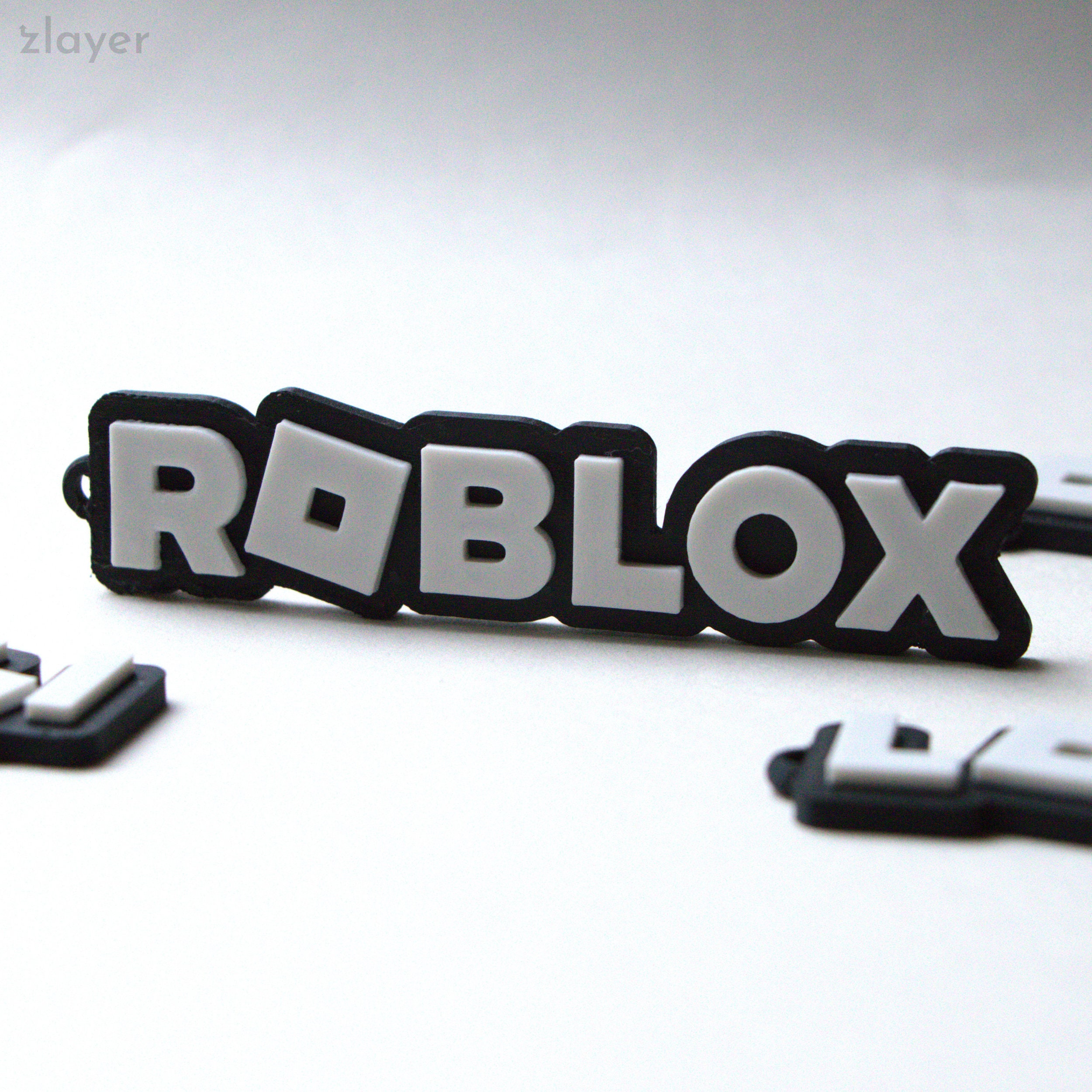 Roblox Logo Trophy real Wood Base Optional -  Denmark