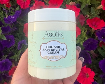 Crema corporal hidratante: aloe, avena y aceites esenciales naturales.