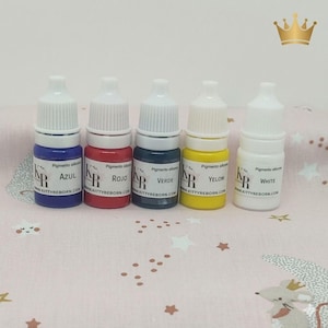 Set of primary tones silicone pigments