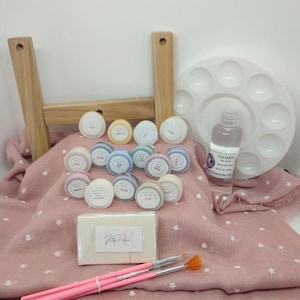 Starter set of heat-sealable paints for reborn babies