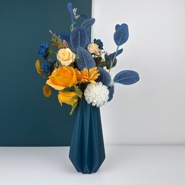Vase Design Élégant : Sublimez votre Intérieur avec cette Œuvre Florale