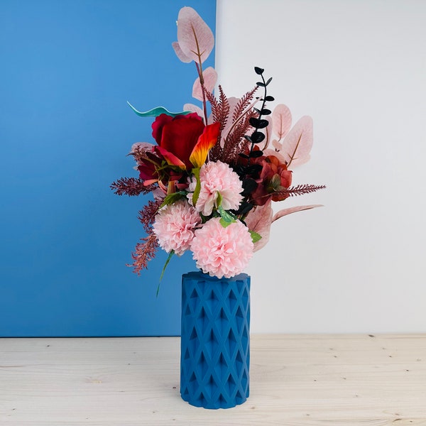 Vase Moderne : Élégance Contemporaine pour Votre Intérieur