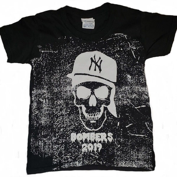 Yankees Boys Shirt MLB New York Bombers Kids Tee Cotton Youth with Skull Graphic T-Shirt Children's Sizes X-Small, (choose M), Small & Large