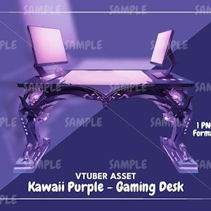 Könnte beinhalten: Ein lilafarbener Gaming-Schreibtisch mit filigranen Details und einem gotischen Design. Der Schreibtisch hat zwei Monitore, eine Tastatur und eine Maus. Der Schreibtisch ist aus Holz und hat eine schwarze Oberfläche.