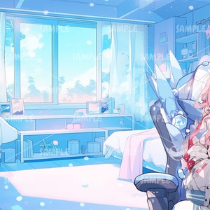 Peut inclure: Une jeune femme aux cheveux roses est assise dans un fauteuil de jeu bleu et blanc dans une chambre &agrave; coucher bleu et blanc clair. La pi&egrave;ce a une grande fen&ecirc;tre avec vue sur une for&ecirc;t et un lit avec une literie rose et blanche. La femme porte une veste blanche avec des accents rouges et noirs et un t-shirt noir avec un motif blanc. Elle regarde la cam&eacute;ra.