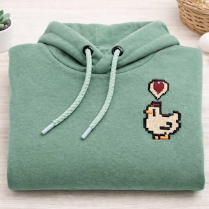 Sudadera con pollo pixelado bordado, ropa de juego de Stardew Valley, sudadera cómoda y artesanal.