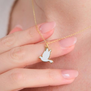 Dove Necklace · 925 Silver · Elegant Pendant Jewellery · Symbol of Peace & Love · Perfect Gift for Her · Pigeon Jewelry · Easter Gift