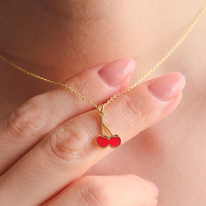Collar de flor de cerezo · Plata 925 · Joya colgante dulce y elegante · Regalo perfecto para los amantes de la fruta · Regalo para ella · Colgante de verano