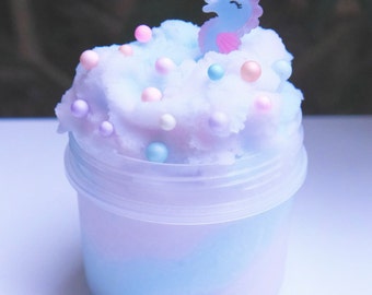 Bubblegum Slime Fluffy Snow Cloud Slime mit Seepferdchen-Anhänger – 4//6oz handgemachter Slime Uk SlimeShop